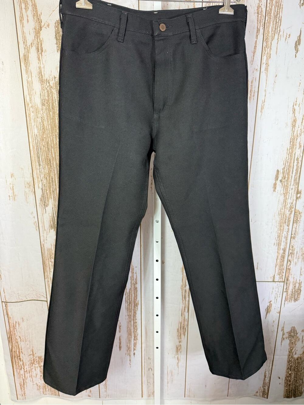 Wrangler, Black Dress Pants. Size 36x32. In excellent condition!